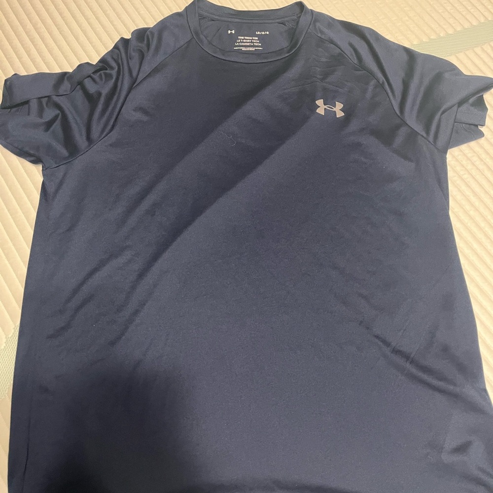 Under Armour Men's Blue Shirt